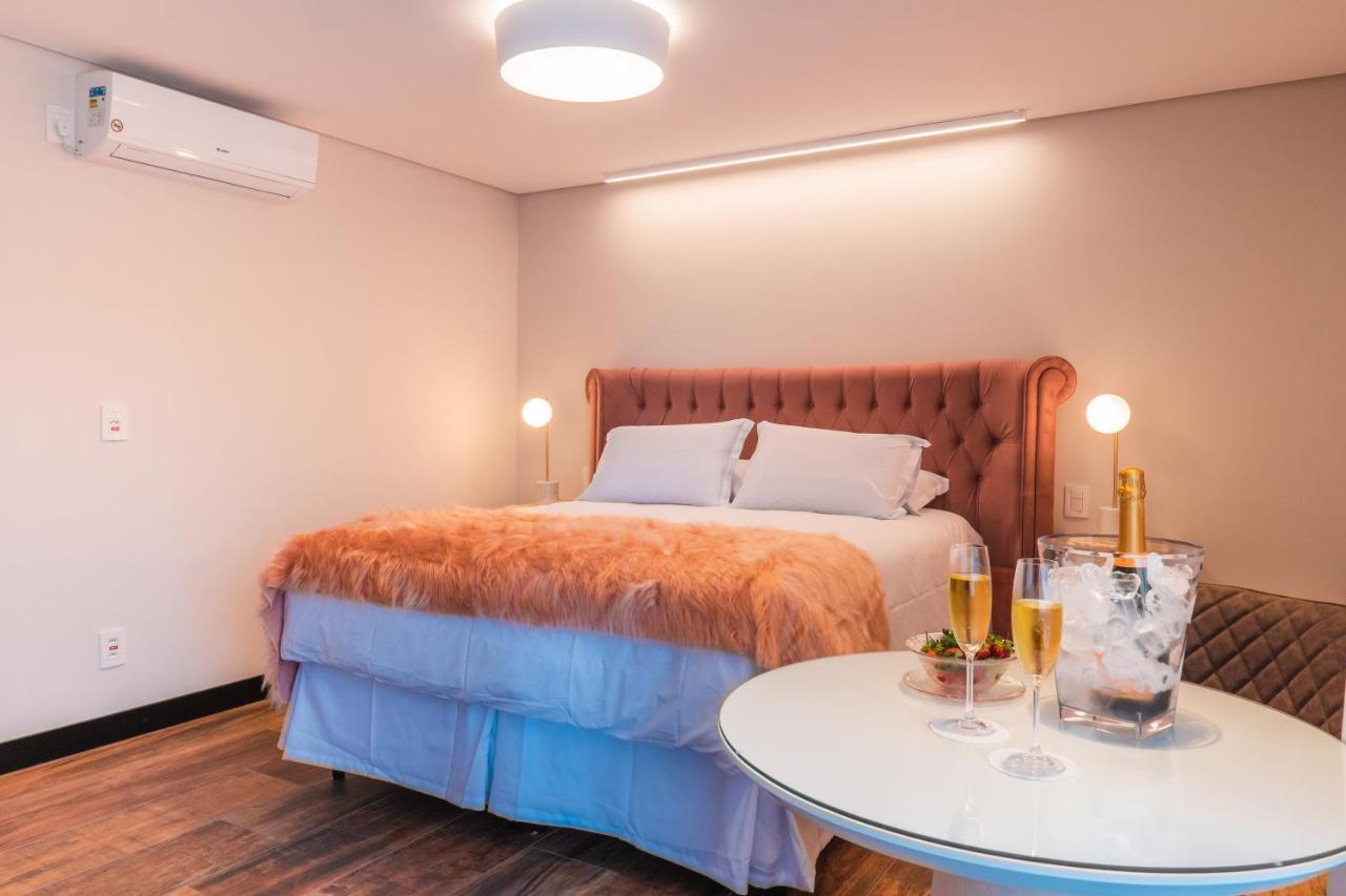 Suites Refugio Do Vale グラマド エクステリア 写真