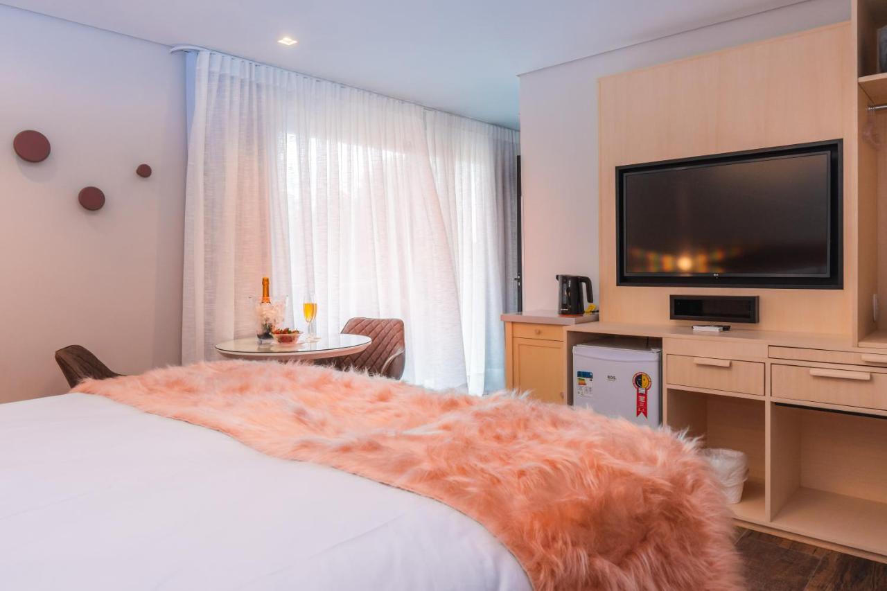 Suites Refugio Do Vale グラマド エクステリア 写真